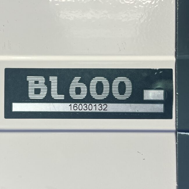 3685