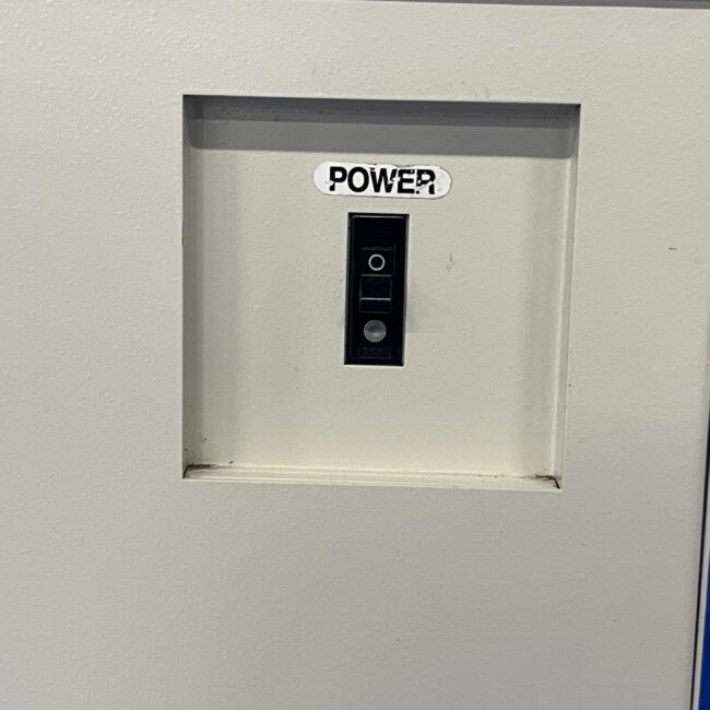 3876