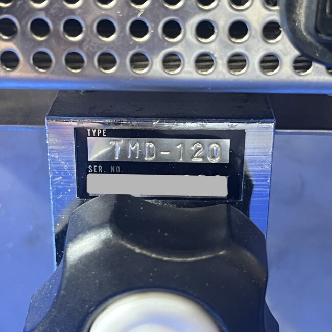 3943